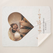 婚約写真の愛は空気の幸せなカップルにある シェルパブランケット (正面(横))