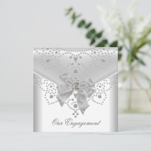 婚約招待状ホワイトシルバーオーバーレイボウジュエル 招待状 (スタンド正面)