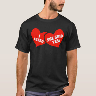 婚約発頼表I She SeaYes Tシャツ