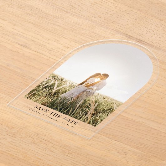婚約結婚写真のアーチ日付の保存 アクリル招待状 (レイダウン)
