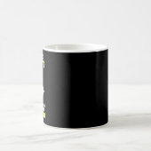 嫌いな人を抱きしめることでTの大きさがわかる コーヒーマグカップ (中央)