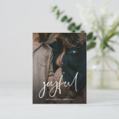 嬉しいモダンクリスマス手書きスクリプトの写真 シーズンポストカード (スタンド正面)