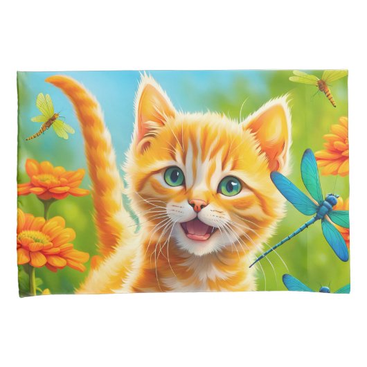 嬉しそうな子猫 枕カバー (正面右)