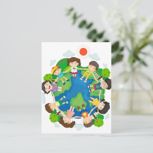 子どもが手をのまわりに握る ポストカード (スタンド正面)