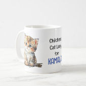 子どものいないキャットレディforカマラキュート子猫 コーヒーマグカップ (正面左)