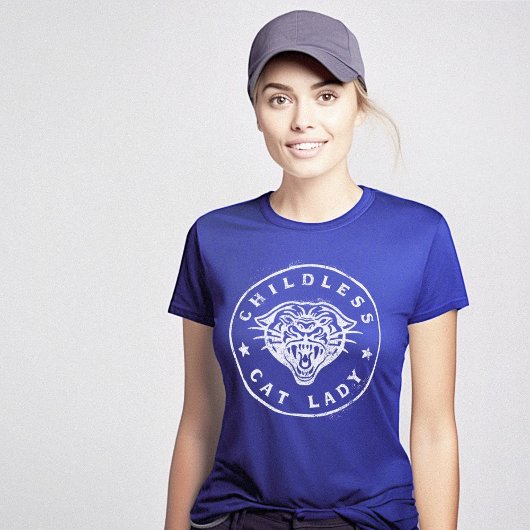 子どものいない猫の女性運動 Tシャツ