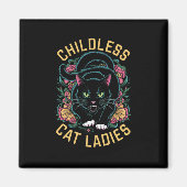 子どものいない猫レディース2024フェミニスト マグネット (正面)