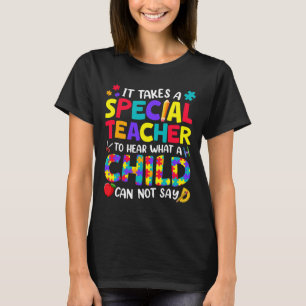 子どもの自閉症が起こっていることを聞くための特別な先生 Tシャツ