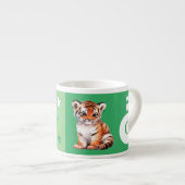 子どもの虎のパーソナライズされた名前green エスプレッソカップ (正面右)