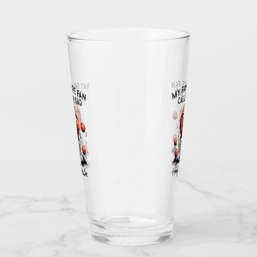 子ども名パーソナライズされたの父親の日のバスケットボール タンブラーグラス (右)