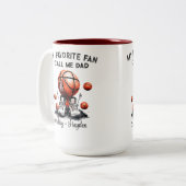 子ども名パーソナライズされたの父親の日のバスケットボール ツートーンマグカップ (正面左)