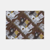 子よくはしゃぐ猫 フリースブランケット (正面(横))
