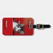 子ネコのかいま見ること ラゲッジタグ (正面横)