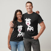 子供おもしろい牛モー可愛い家畜牛よちよち Tシャツ (ユニセックス)