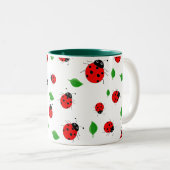 子供かわいい赤いラディバグとグラデーシ離れョンの緑 ツートーンマグカップ (正面右)