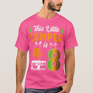 子供この小さなキャンパー8キャンプラバー8番目のカムピン Tシャツ