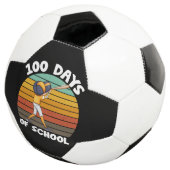 子供たちの100日目の学校生活 男の子 100日目 野球 サッカーボール (3/4)