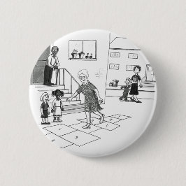 子供とのhopscotchを遊ぶ老女のスキップ 缶バッジ