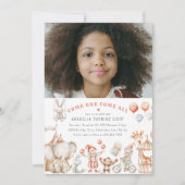 子供のサーカスをテーマにした写真の誕生日パーティー招待状 招待状 (正面)