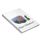 子供のスパイラルノートブックまたはジャーナル ノートブック (右側)