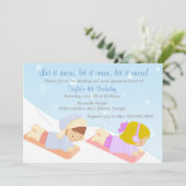 子供のスレッジと雪のゲームの冬の誕生日パーティー 招待状 (スタンド正面)