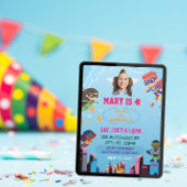 子供のスーパーヒーローコスチューム誕生日パーティー 招待状