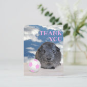 子供のパーティー ピンクと白のモルモット サッカー ボール サンキューカード (スタンド正面)