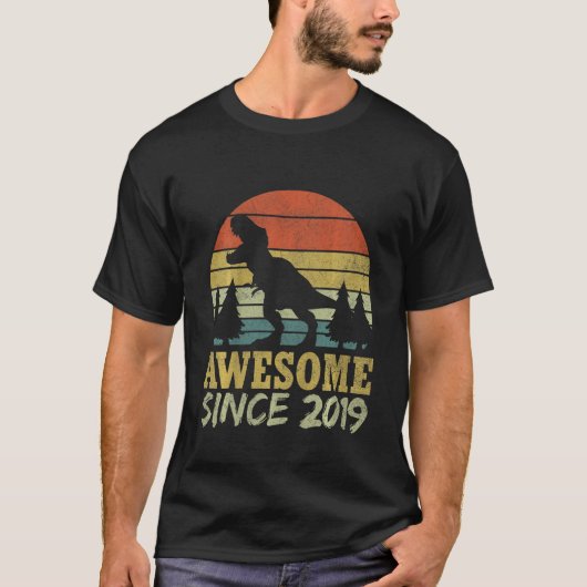 子供のフォアラサウルスの誕生日 幼児フォアレックス2021 D Tシャツ (正面)