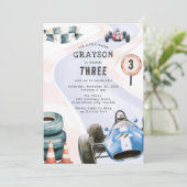子供のレーシングカーの3歳の誕生日パーティー 招待状 (スタンド正面)