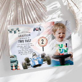 子供のレーシングカーテーマの2歳の誕生日パーティーの写真 招待状