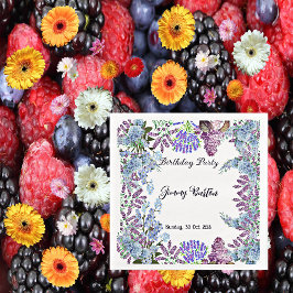 子供の柔らかなパステルブルーのライラックハイドランジアの誕生日