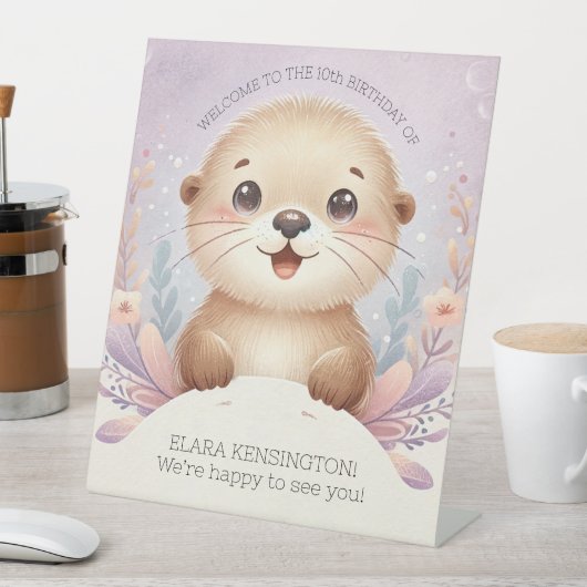 子供の薄紫シーオッターキュート誕生日パーティー 台座サイン (インサイチュ)