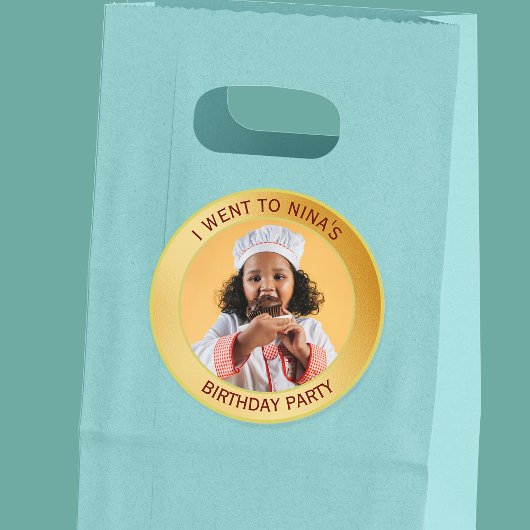 子供の誕生日パーティーのゲスト ゴールド ラウンドシール