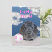 子供の誕生日パーティーギニア豚ピンクサッカーボール 招待状 (スタンド正面)