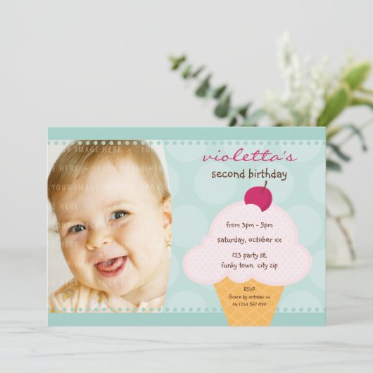 子供の誕生日パーティー招待状かわいいアイスクリームコーン 招待状 (スタンド正面)