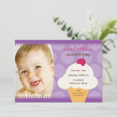 子供の誕生日パーティー招待状かわいいアイスクリームコーン 招待状 (スタンド正面)