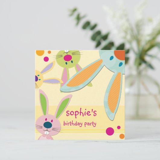 子供の誕生日パーティー招待状かわいいバニーのののぞき 招待状 (スタンド正面)