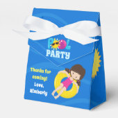 子供の誕生日プールパーティーキュートカスタムブルネットガール フェイバーボックス (正面サイド)