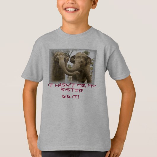子供の象の兄弟姉妹 Tシャツ (正面)