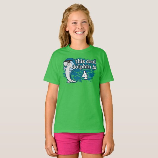 子供の4歳の誕生日このクールイルカは4歳 Tシャツ (正面フル)