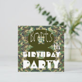 子供の8歳の誕生日カスタム名 CAMO V03 招待状 (スタンド正面)