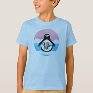 子供はペンギンのTシャツを冷やします Tシャツ