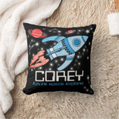 子供はロケットの宇宙探検家をCoreyの青い枕と名前を挙げます クッション (ブランケット)