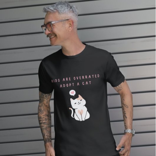 子供は過大評価されている – 猫を養子にする Tシャツ