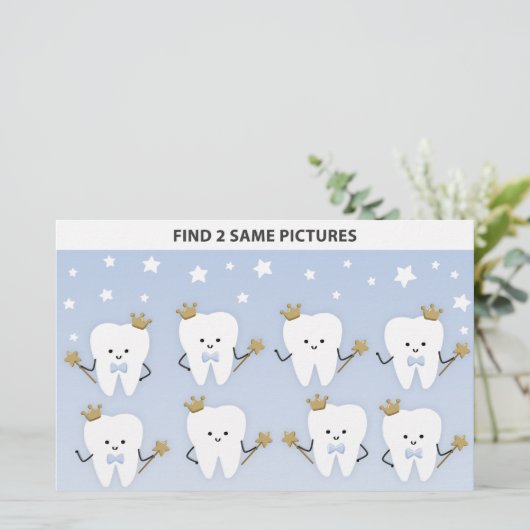 子供は2つの同じ写真最初の歯のパーティーゲームを見つける。 (スタンド正面)