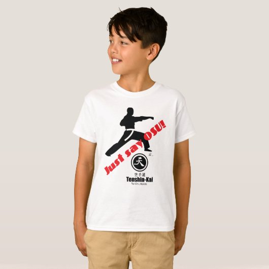 子供は"ちょうどOsu Tenshin" Kaiの空手のTシャツを言います Tシャツ (正面フル)