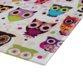 子供へかわいいフクロウの背景パターン カッティングボード (角)