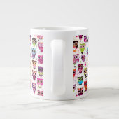 子供へかわいいフクロウの背景パターン ジャンボコーヒーマグカップ (裏面)