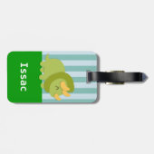 子供へかわいい緑のトリケラトプスの恐竜 ラゲッジタグ (裏面横)