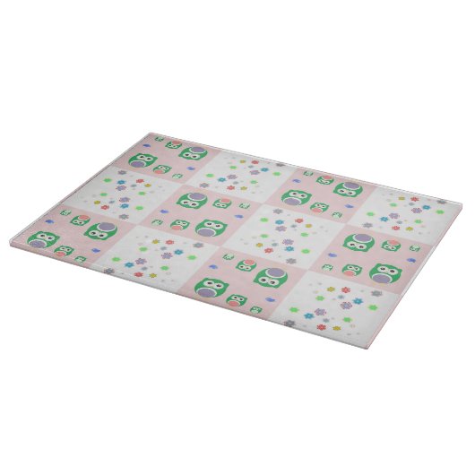 子供へカラフルなフクロウパターン カッティングボード (角)